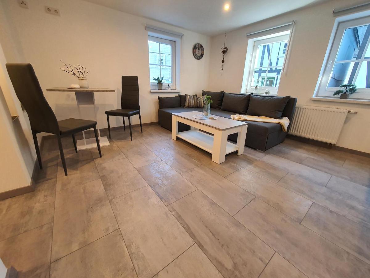 Ferienwohnung " Zum Flecker Haeuschen" In Der Altstadt Freudenberg ฟรอยเดนแบร์ก ภายนอก รูปภาพ