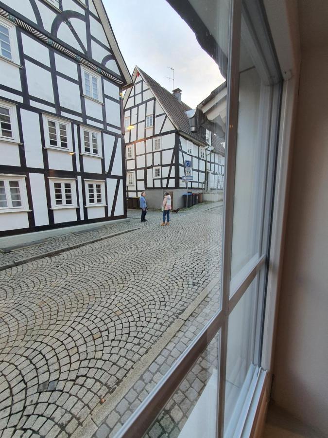 Ferienwohnung " Zum Flecker Haeuschen" In Der Altstadt Freudenberg ฟรอยเดนแบร์ก ภายนอก รูปภาพ