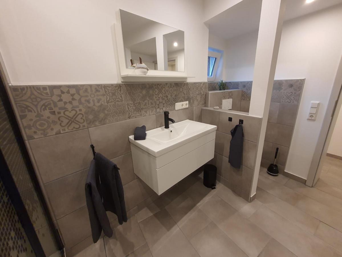 Ferienwohnung " Zum Flecker Haeuschen" In Der Altstadt Freudenberg ฟรอยเดนแบร์ก ภายนอก รูปภาพ